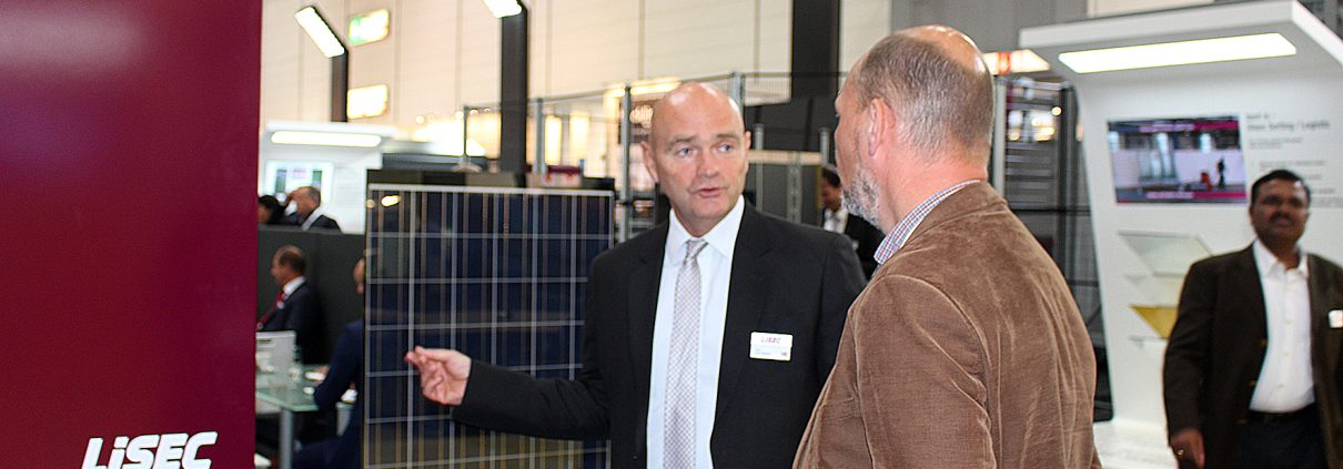 Foto av utstilling på glassmessen glasstec