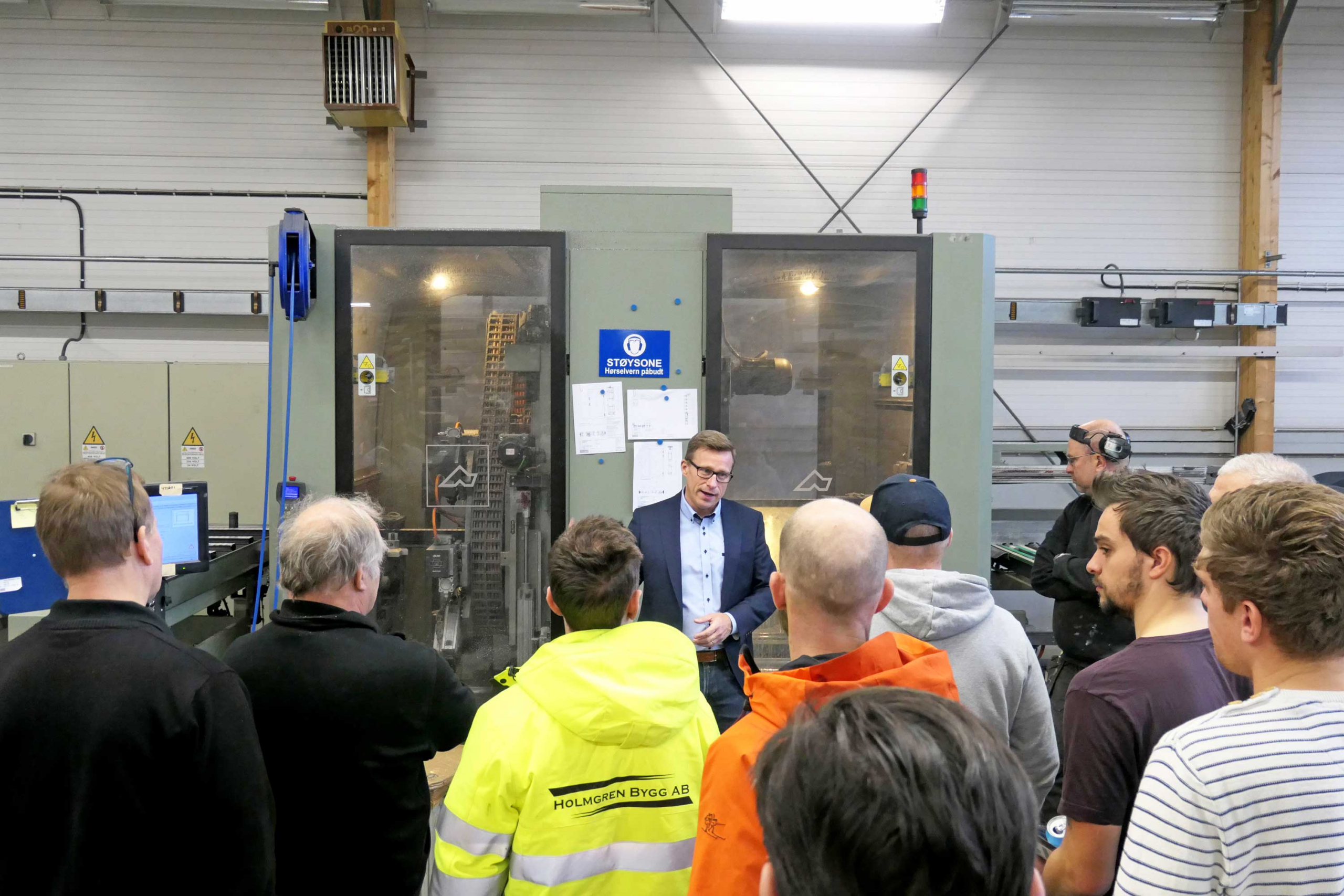 Foto fra montasjekurs hos Nordmarkens fasader
