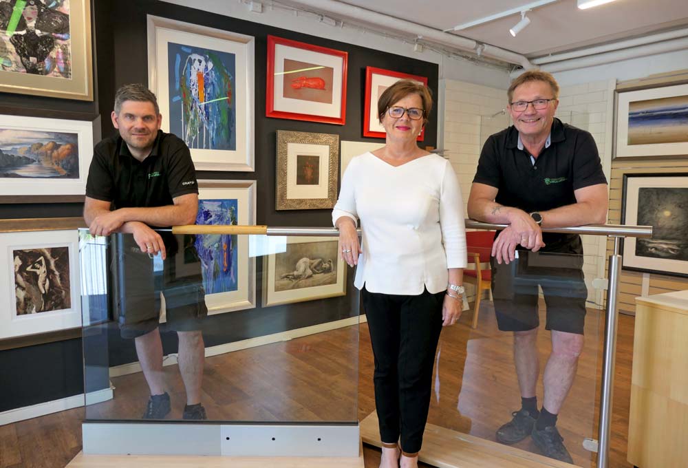 Foto av Bjørn Furulund, Torill Furulund og Jon Inge Skaarer