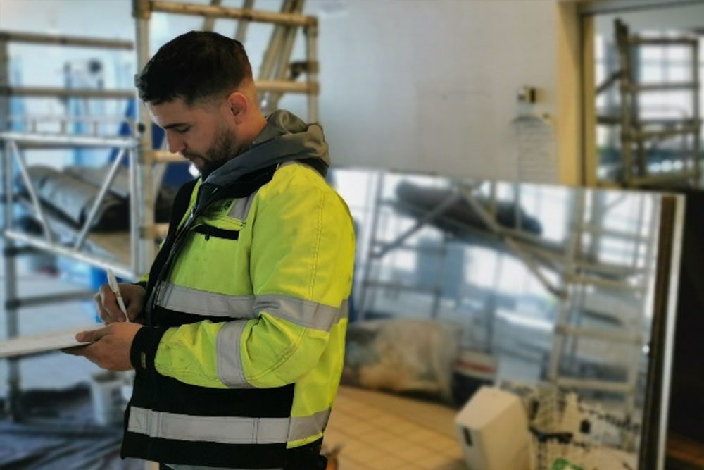Foto av ombruk av byggematerialer