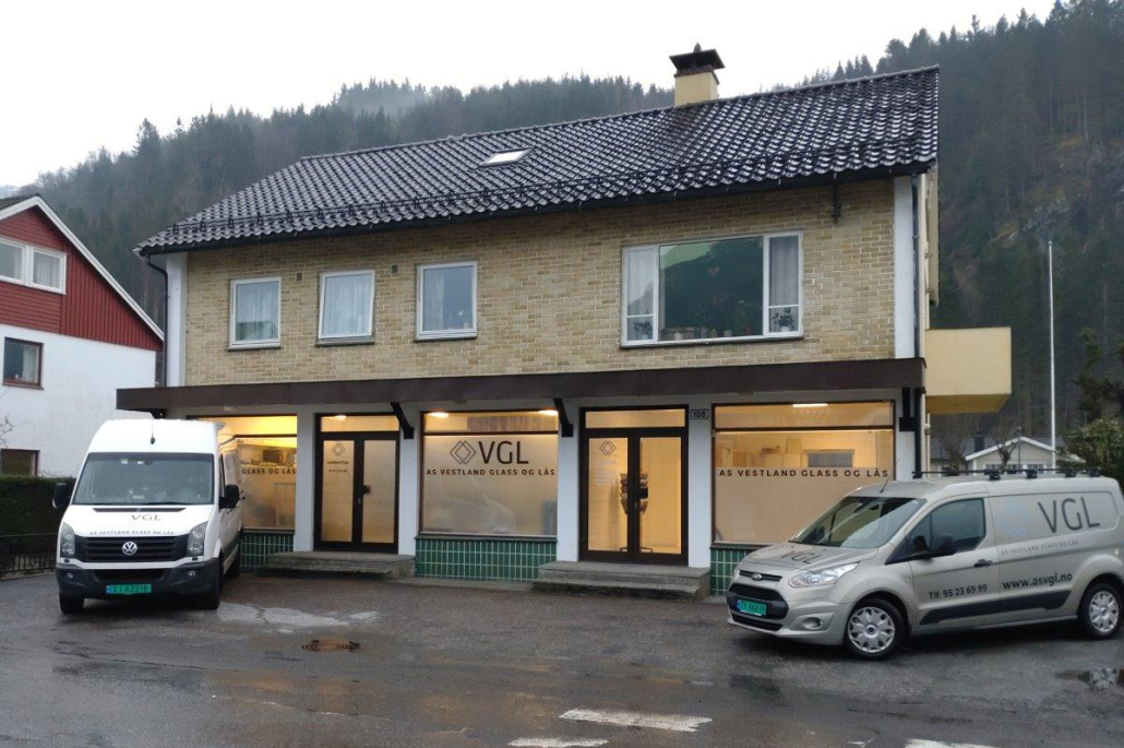 Foto av glassmesterbedrift